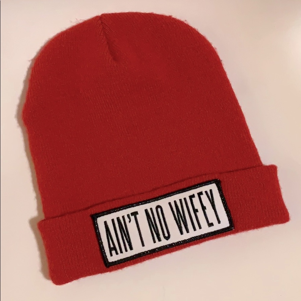 Dimepiece beanie